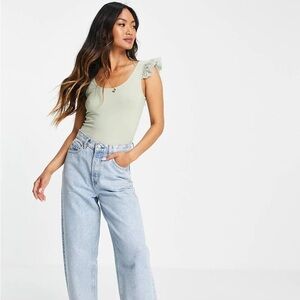 Vero Moda Broderie Frill Shoulder Bodysuit